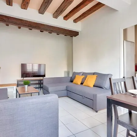 Apartman Quartier Notre Dame De *